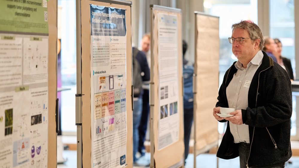 Blick in die Posteraustellung